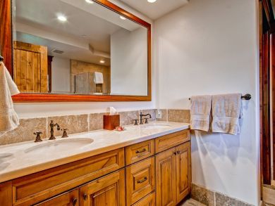 Beaver Creek Bachelor Gulch Condo 896393